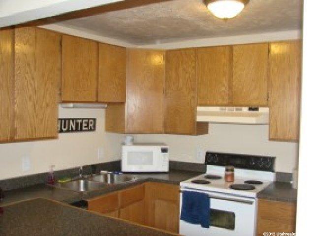1576 E Swan, Ogden, UT 84403 — photo 2