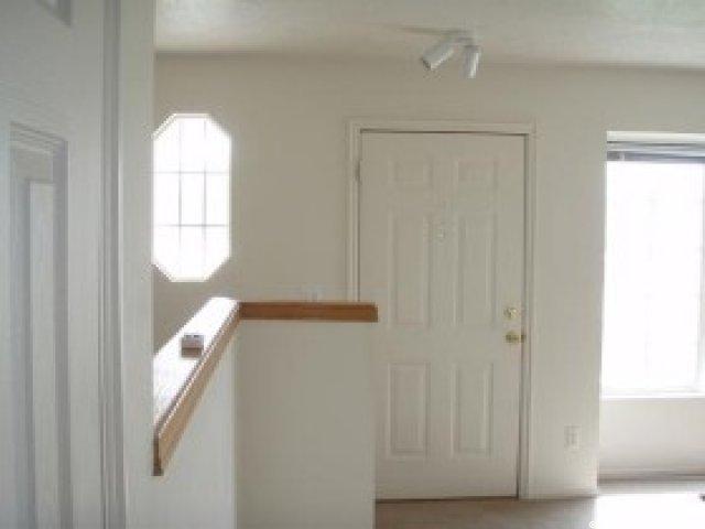 492 N 500 W, Clearfield, UT 84015 — photo 6