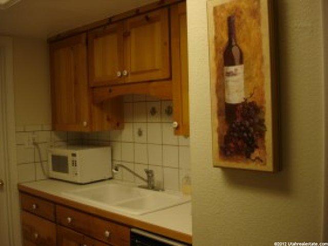 5502 S Willow Ln, Murray, UT 84107 — photo 3