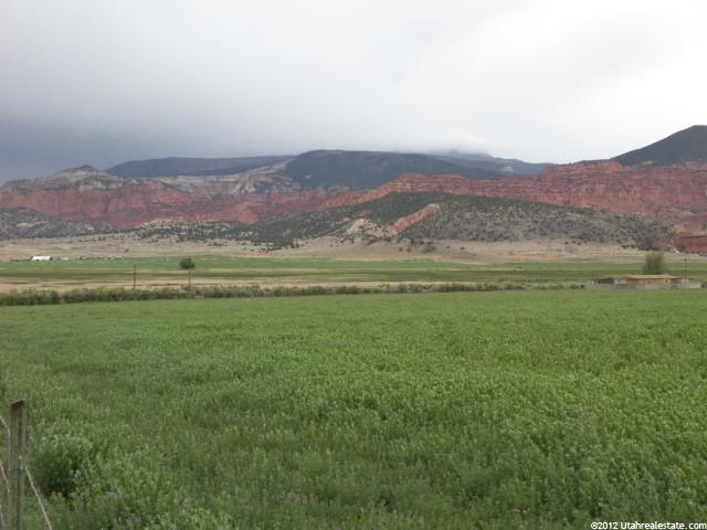 624 E 2500 S, Bicknell, UT 84715 — photo 2