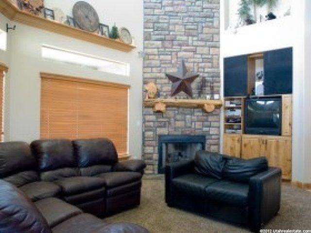 7485 S 530 W, Pleasant View, UT 84414 — photo 4