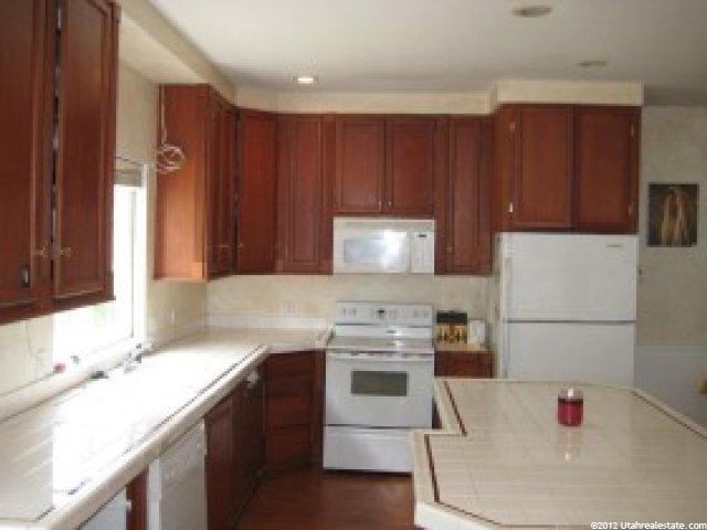 8066 S Cedar Ct, South Weber, UT 84405 — photo 8