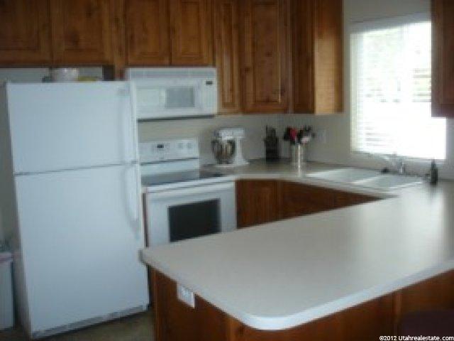 760 E Clearwater Ct, Layton, UT 84041 — photo 7