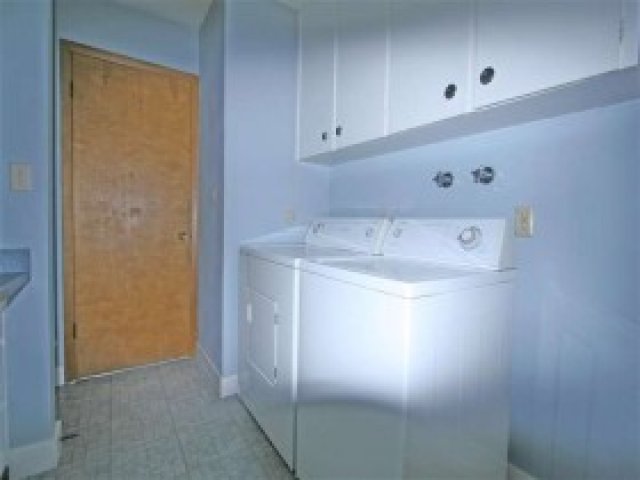 317 E 300 N, Logan, UT 84321 — photo 10
