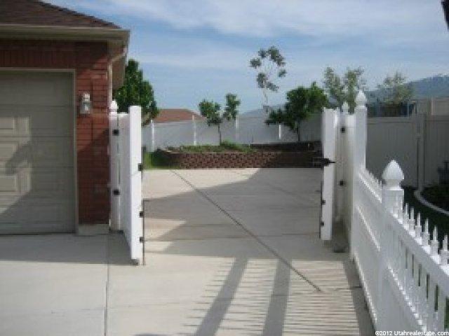 331 S Park View Cir, Bountiful, UT 84010 — photo 11