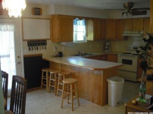 651 W 1060 N, Clinton, UT 84015 — photo 7