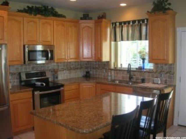 787 W 1400 N, West Bountiful, UT 84087 — photo 4