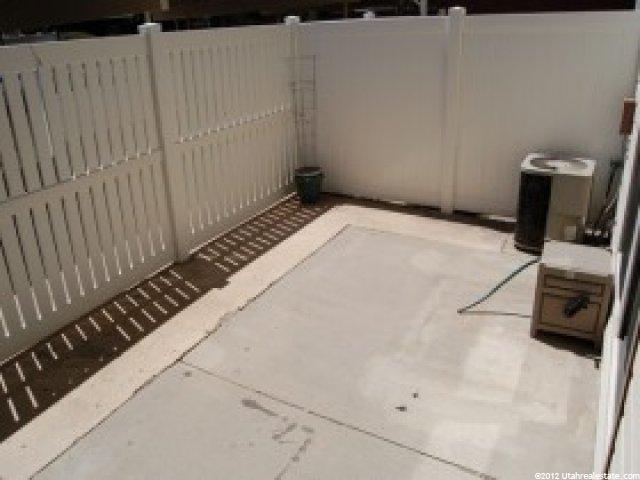 5986 S Sultan Cir, Murray, UT 84107 — photo 9
