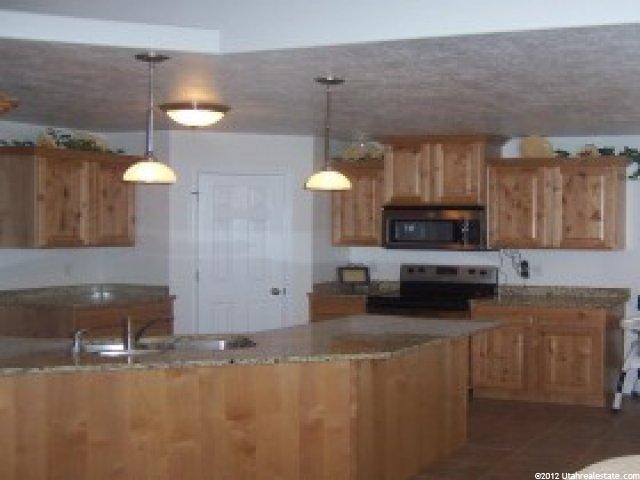 460 N 3475 W, Layton, UT 84041 — photo 2