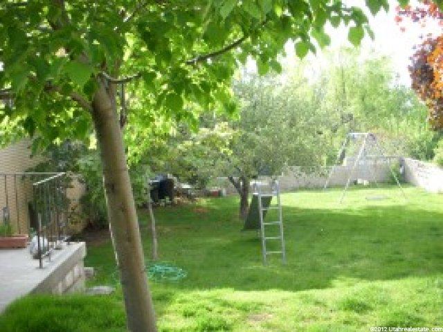 1057 E Deborah Dr, Bountiful, UT 84010 — photo 2