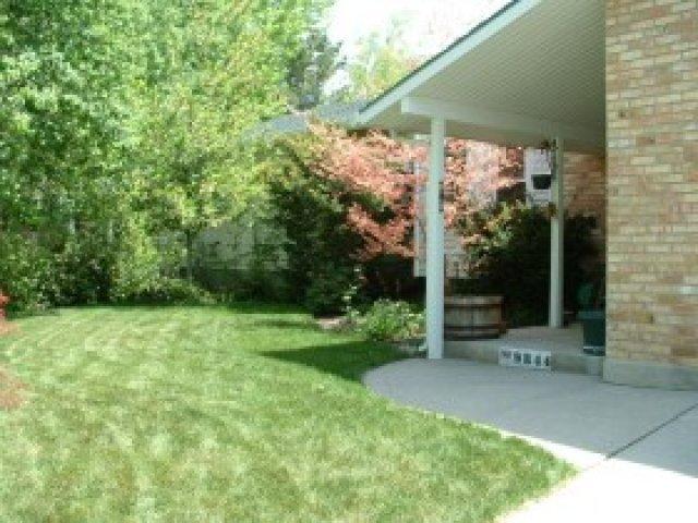 9844 S 2465 E, Sandy, UT 84092 — photo 2