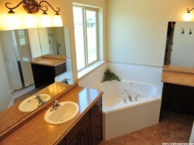 269 W 860 S, Garland, UT 84312 — photo 5