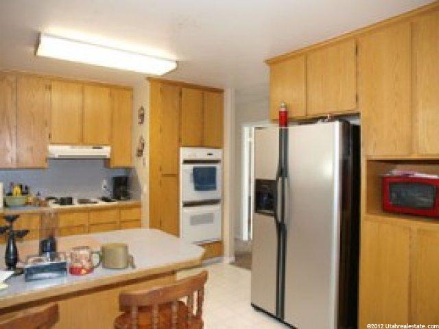 1083 N Main St, Orem, UT 84057 — photo 4