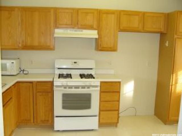 1398 N 2100 W, Layton, UT 84041 — photo 4