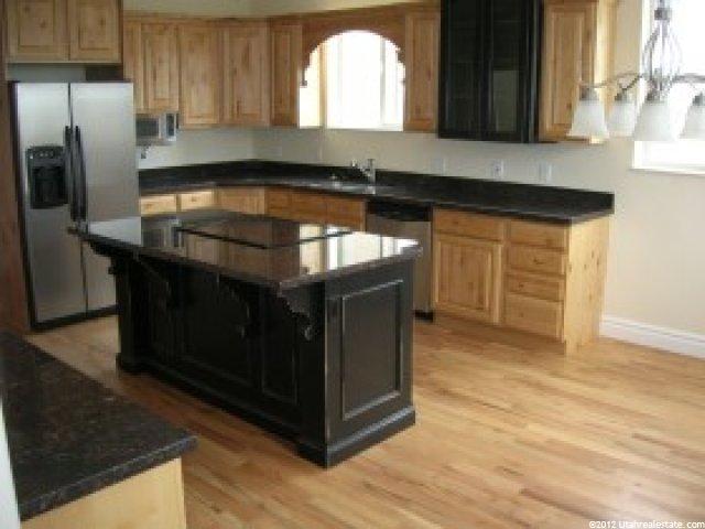 122 E Box Elder Dr, Grantsville, UT 84029 — photo 9