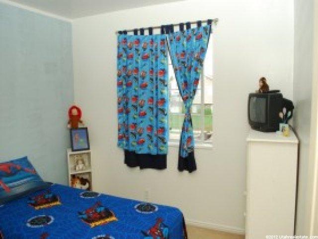 208 W 2050 S, Clearfield, UT 84015 — photo 9