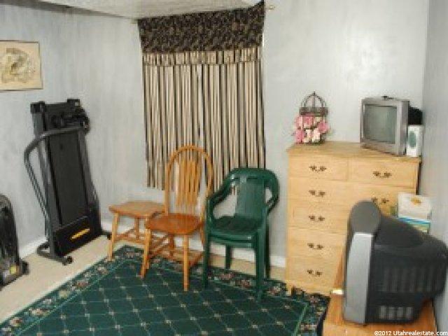 208 W 2050 S, Clearfield, UT 84015 — photo 10