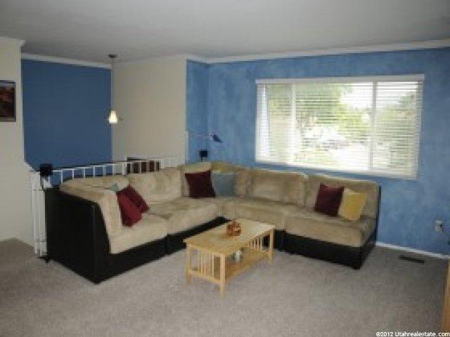 988 E Violet Dr, Sandy, UT 84094 — photo 2