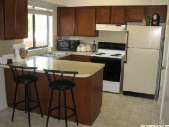 881 E 575 N, Layton, UT 84041 — photo 3
