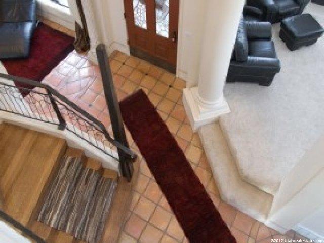 1454 Skyline Dr, Bountiful, UT 84010 — photo 3