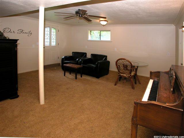1035 N Main St, Bountiful, UT 84010 — photo 2