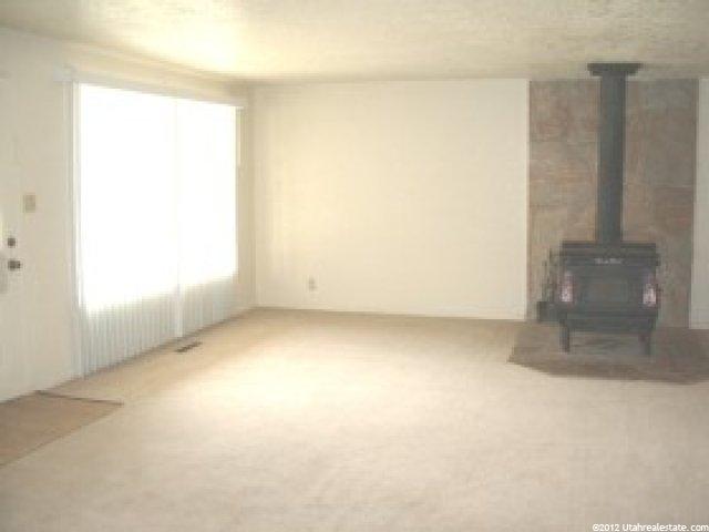 139 W 600 N, Clearfield, UT 84015 — photo 2