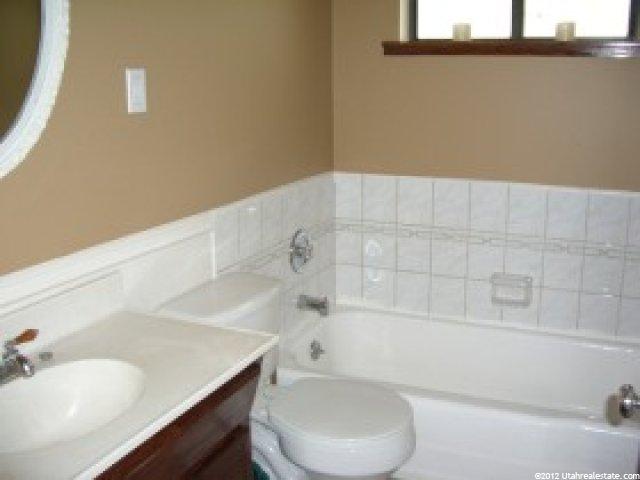 139 W 600 N, Clearfield, UT 84015 — photo 8