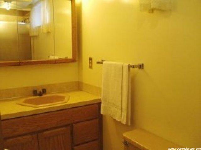 2382 N 770 W, Clinton, UT 84015 — photo 9
