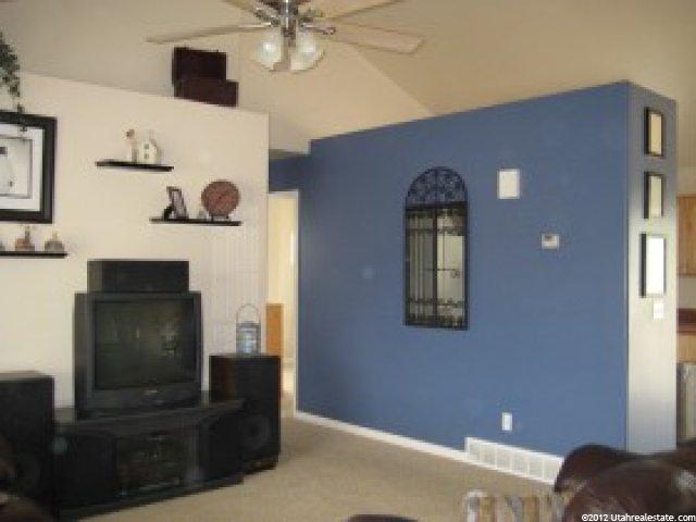 2194 View Dr, South Weber, UT 84405 — photo 2