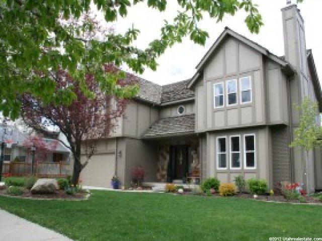 8908 S Easthills Dr, Sandy, UT 84093 — photo 2