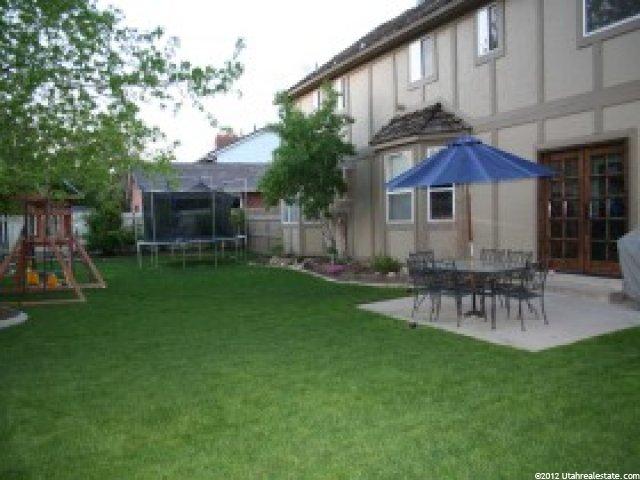 8908 S Easthills Dr, Sandy, UT 84093 — photo 3
