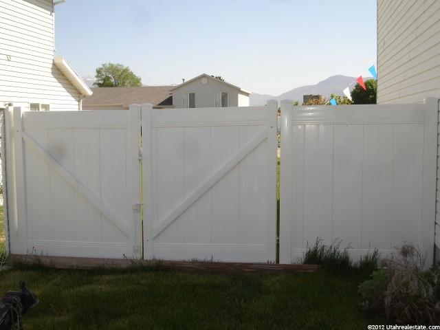 4245 S 2900 W, Roy, UT 84067 — photo 11