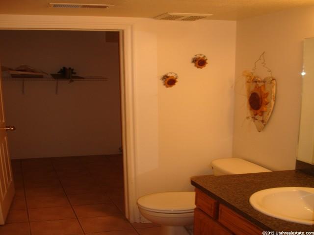 4245 S 2900 W, Roy, UT 84067 — photo 9
