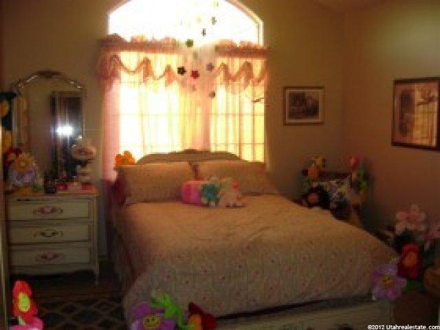 4506 S 3375 W, West Haven, UT 84401 — photo 11