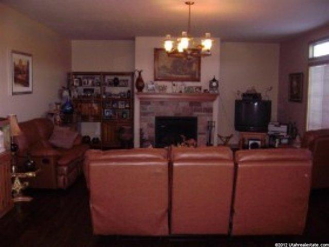 4506 S 3375 W, West Haven, UT 84401 — photo 3