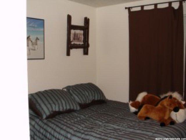 534 Carol Dr, Layton, UT 84041 — photo 6