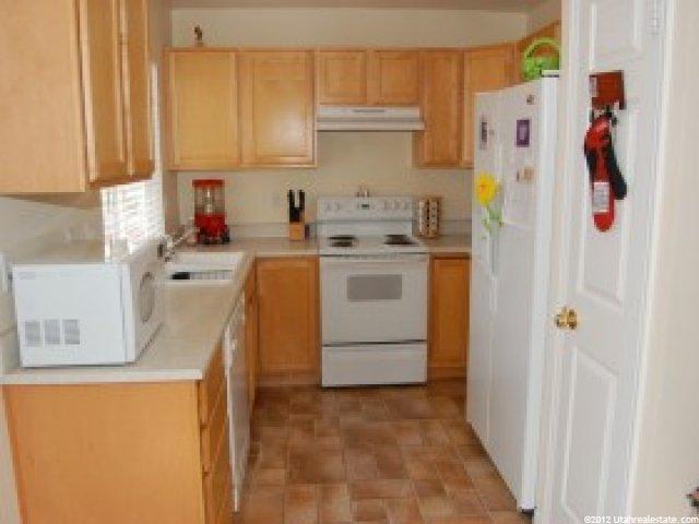 5442 S 4175 W, Roy, UT 84067 — photo 2