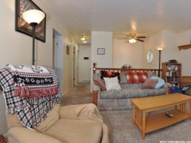 307 W 2400 S, Clearfield, UT 84015 — photo 3