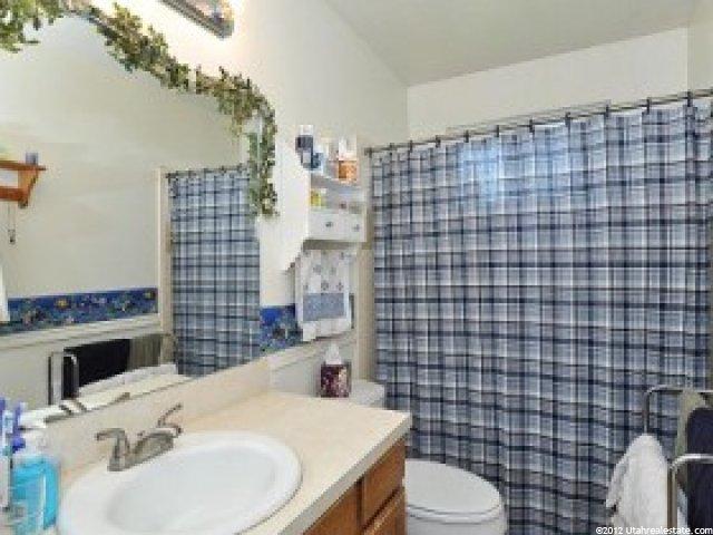 307 W 2400 S, Clearfield, UT 84015 — photo 5