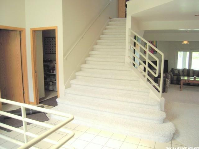8136 S Old Coventry Cir E, Sandy, UT 84093 — photo 5