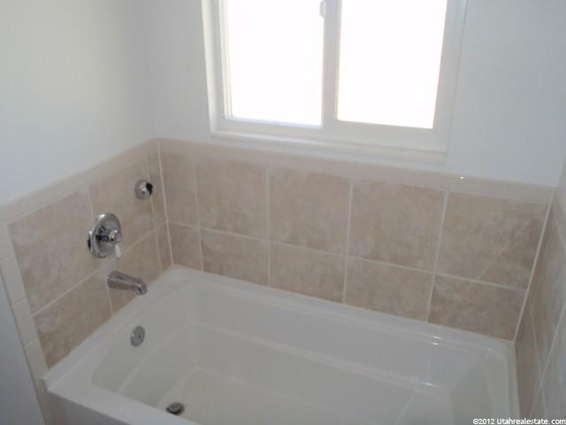 1403 N 7900 E, Huntsville, UT 84317 — photo 9