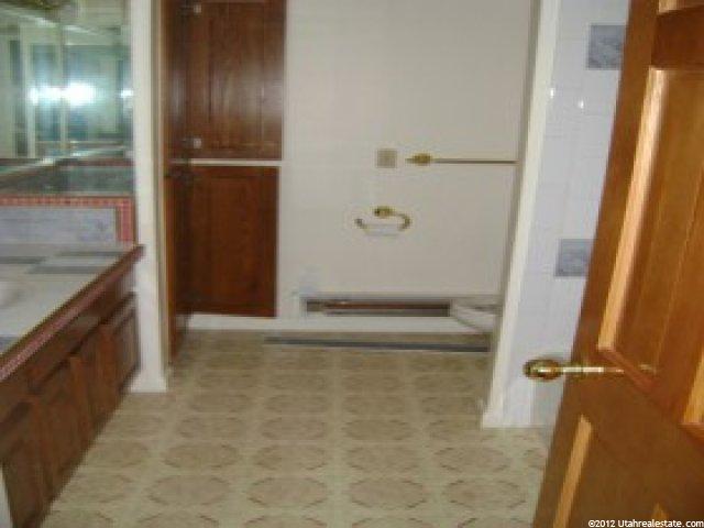 7 Circle Oaks, Sandy, UT 84092 — photo 9