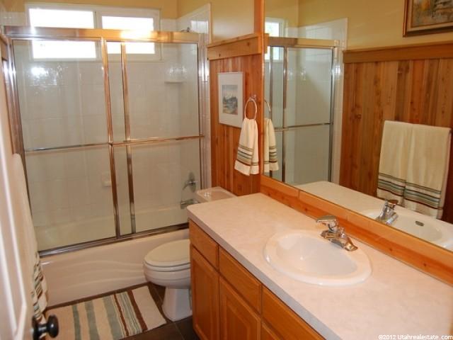 152 S 550 W, Layton, UT 84041 — photo 11
