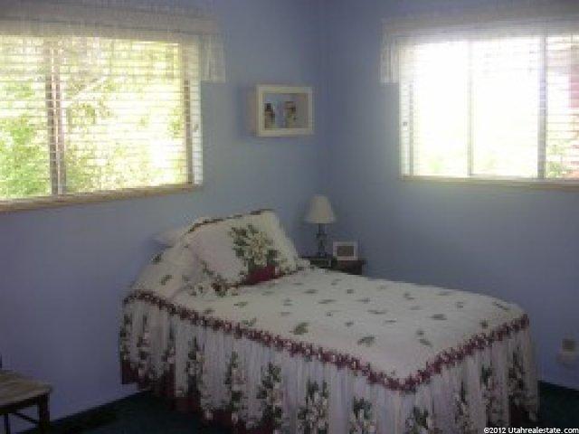 135 N Orchard Ave E, Ogden, UT 84404 — photo 7