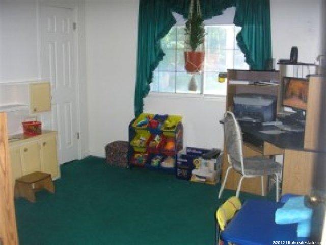 1614 N 1900 W, Farr West, UT 84404 — photo 9