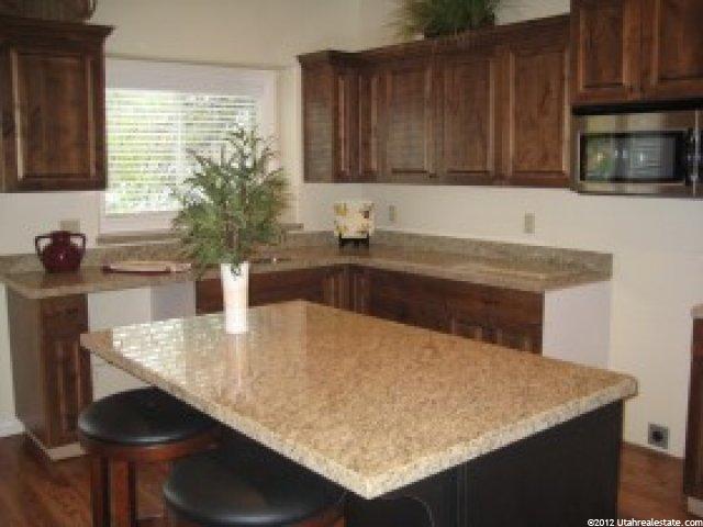 7287 Viansa Ct, Midvale, UT 84047 — photo 2