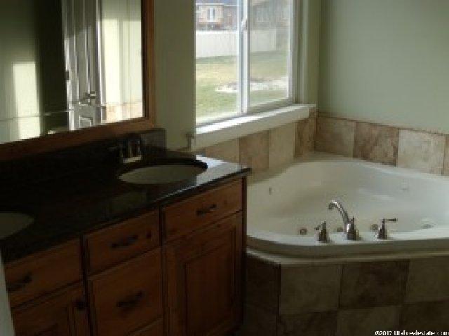 3213 N 750 W, Pleasant View, UT 84414 — photo 10