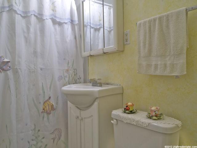 2877 W 5725 S, Roy, UT 84067 — photo 9