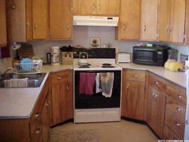 145 N 100 E, Wellsville, UT 84339 — photo 2