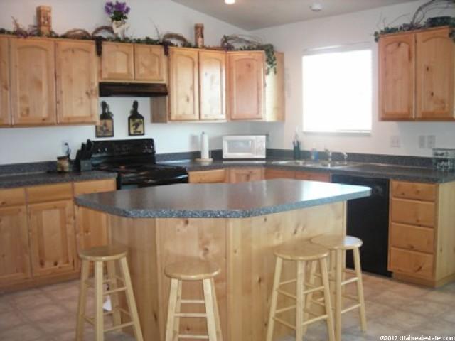 116 E 2325 S, Clearfield, UT 84015 — photo 4